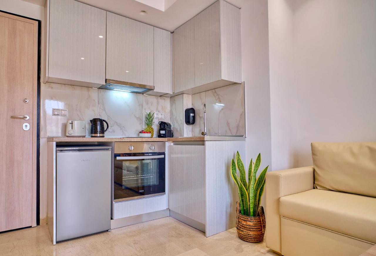 Sunflower Suites Gouvia Corfu Exterior foto